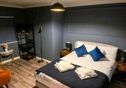 Stylish & Modern Apartment - Southend Stays ภายนอก รูปภาพ